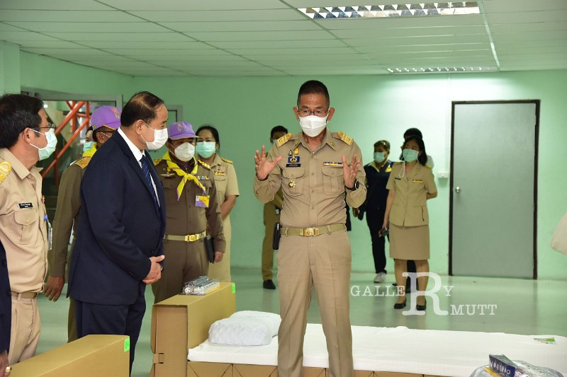 20210426-Governor inspects field hospitals-114.JPG